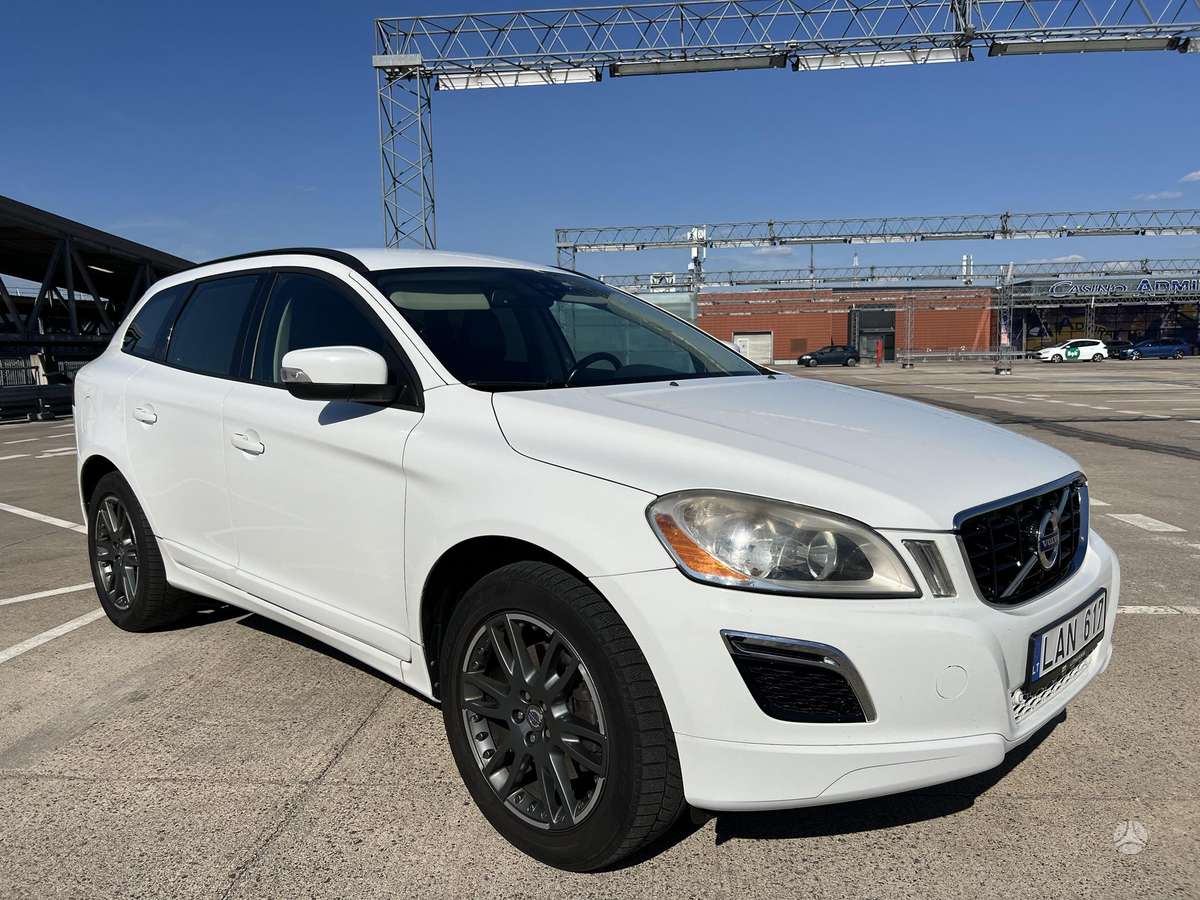 Volvo XC60 - 8