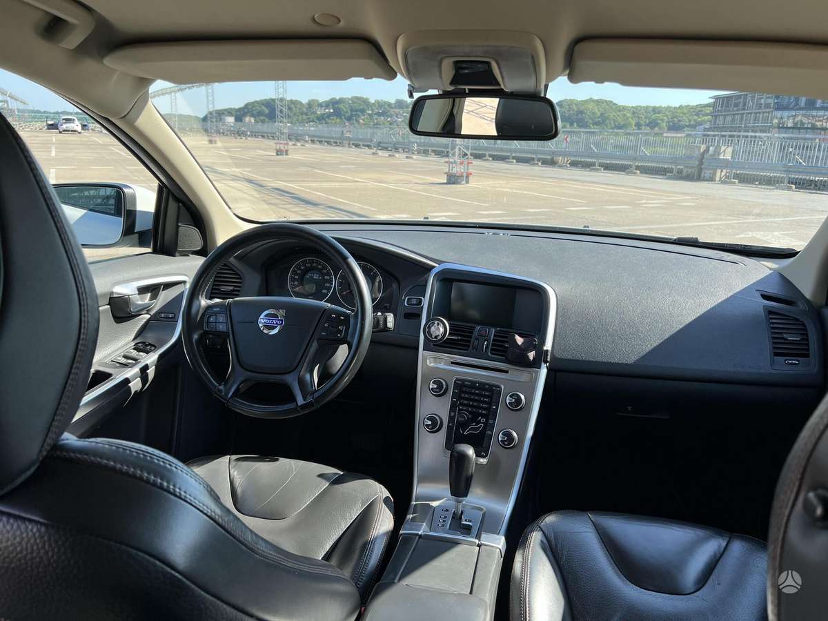 Volvo XC60 - 12