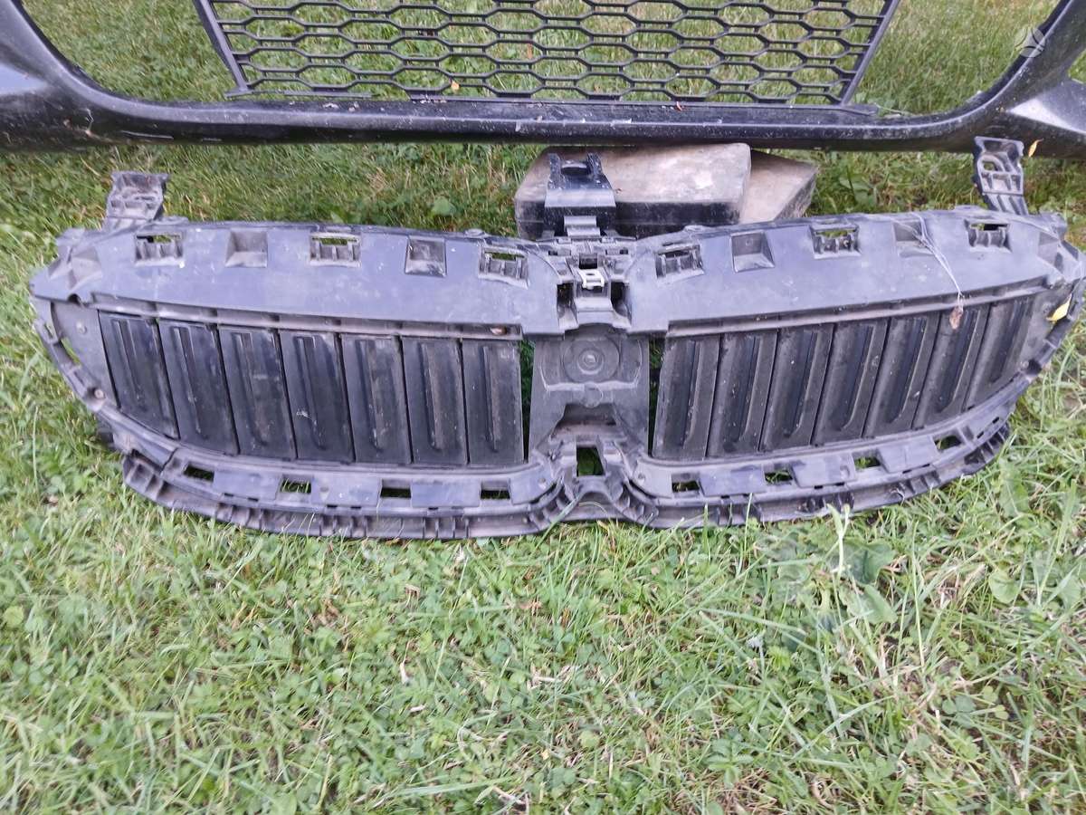 BMW 3 serija, 8069346, bamperiai