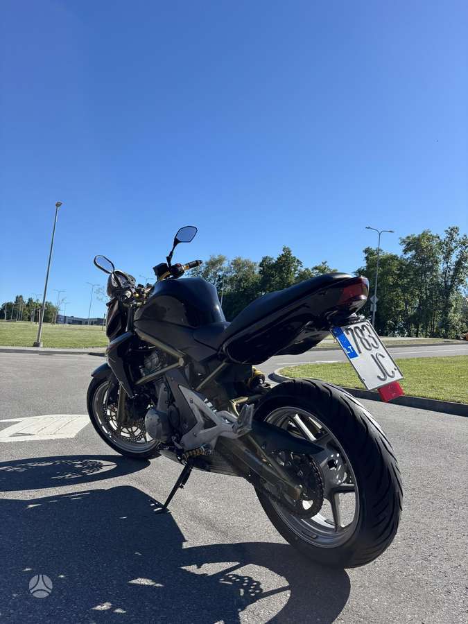 Kawasaki ER 649cc, street / classic