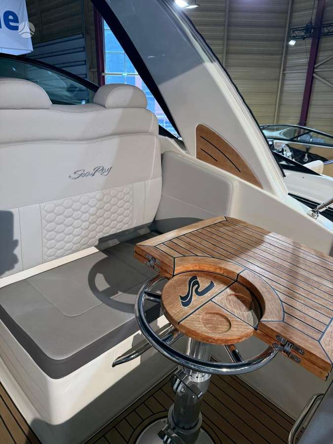 Sea Ray Sundancer 265, яхты / катера