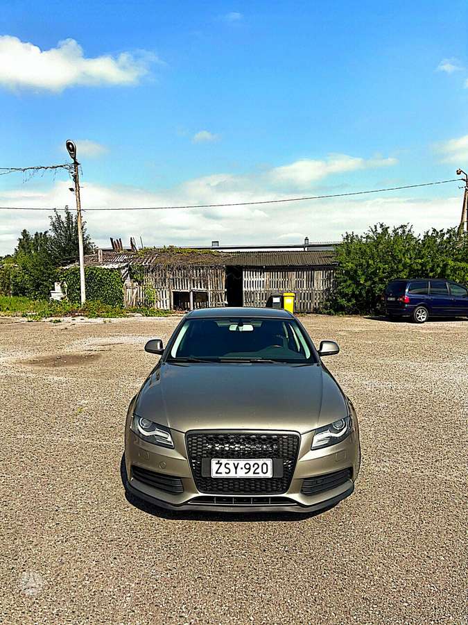 Audi A4, 2.0 l., sedanas