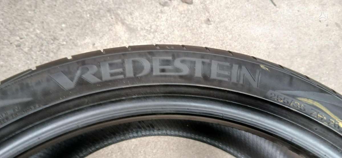 Vredestein, vasarinės 255/35 R20