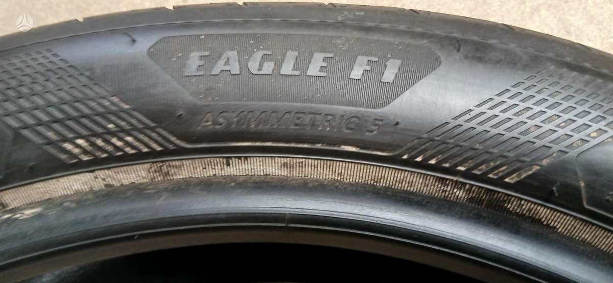Goodyear, летние 255/40 R20