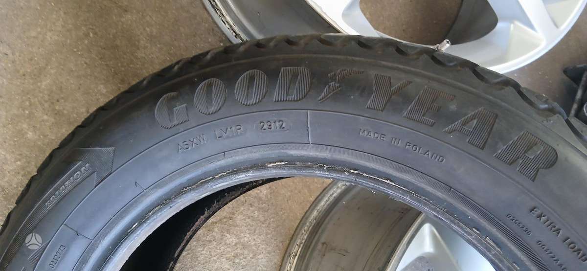 Goodyear, winter 205/60 R16