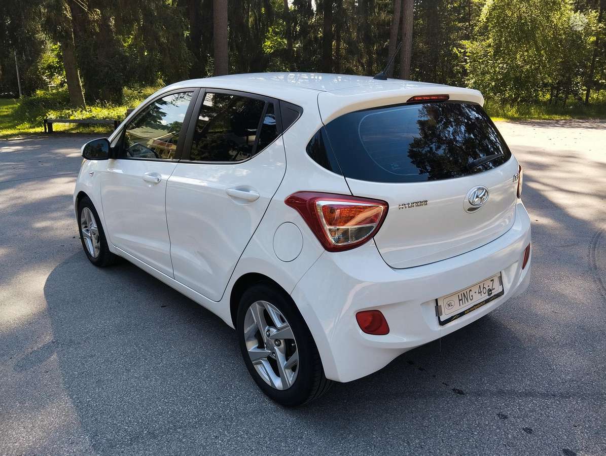 Hyundai i10, 1.0 l., hatchback