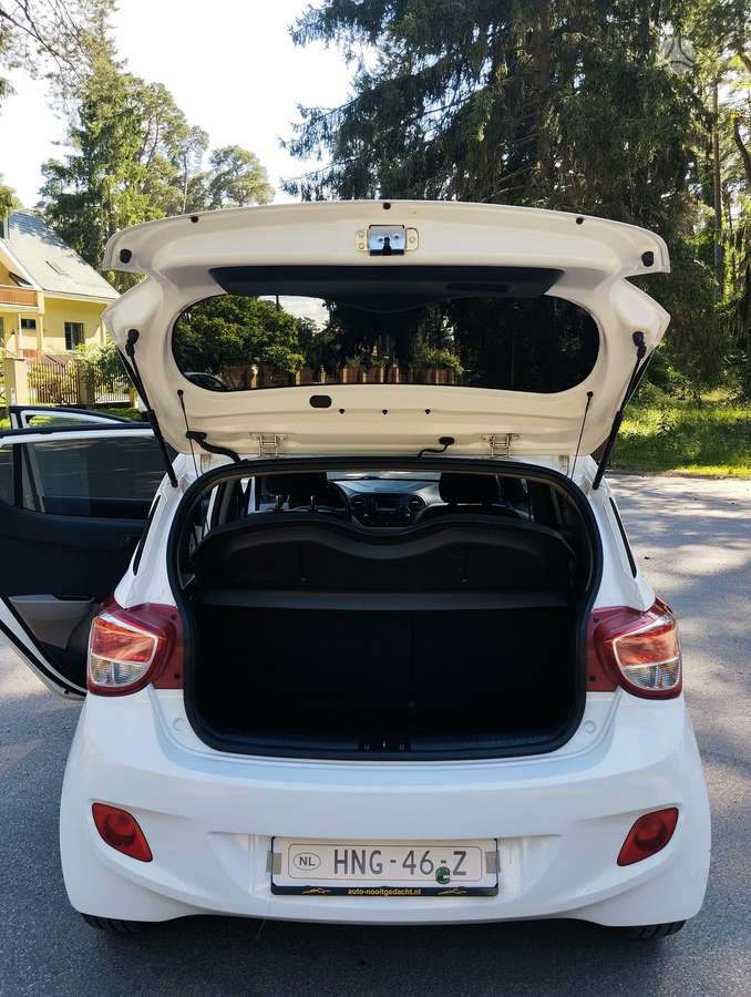 Hyundai i10, 1.0 l., hatchback