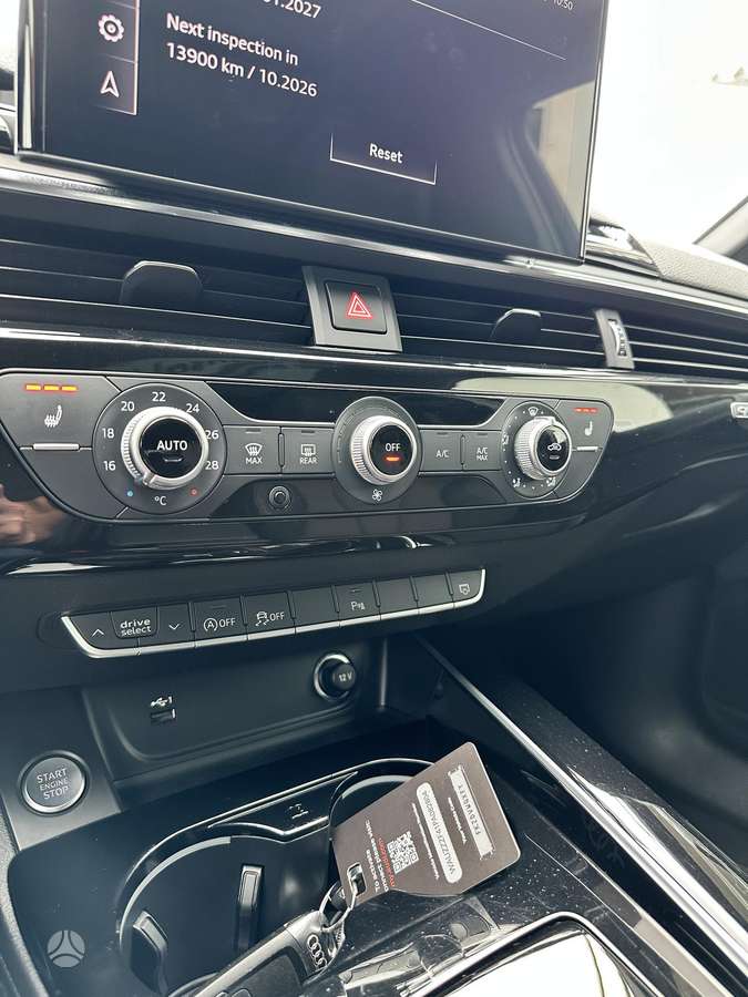 Audi A4, 2.0 l., Универсал