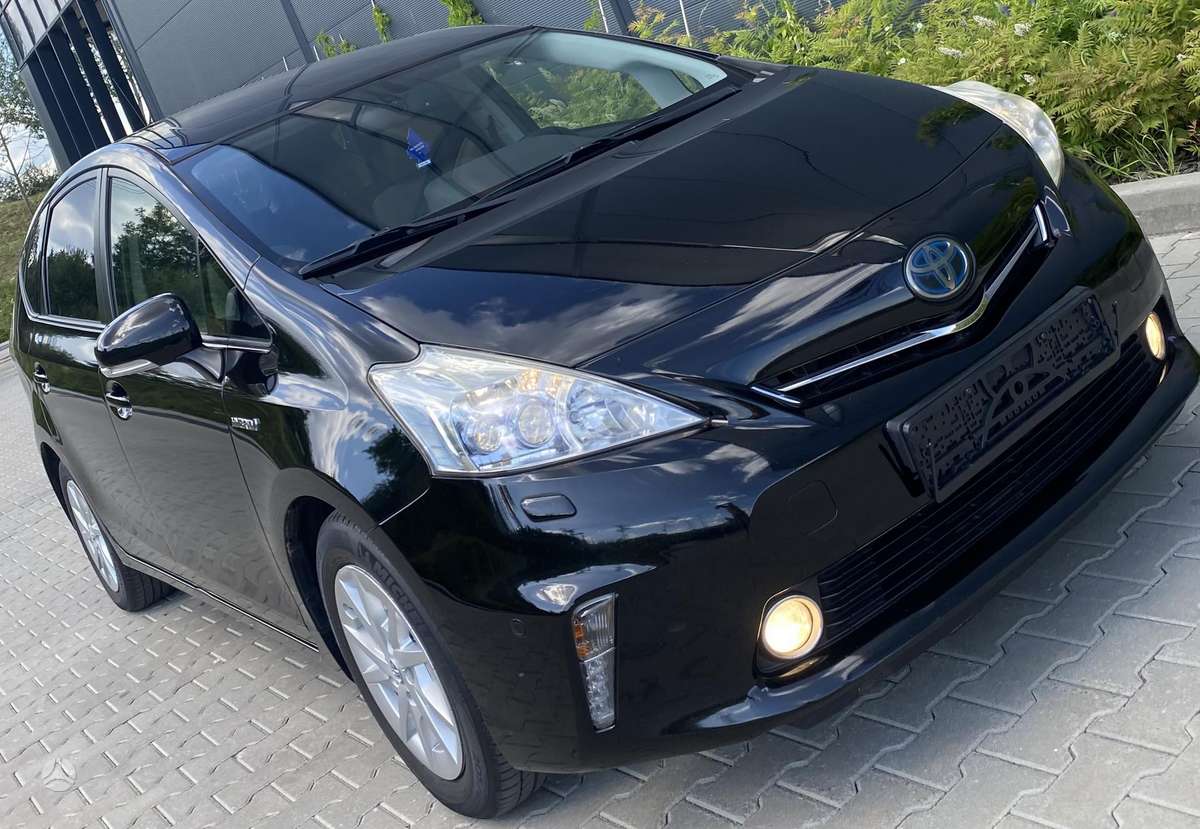 Toyota Prius+ - 7