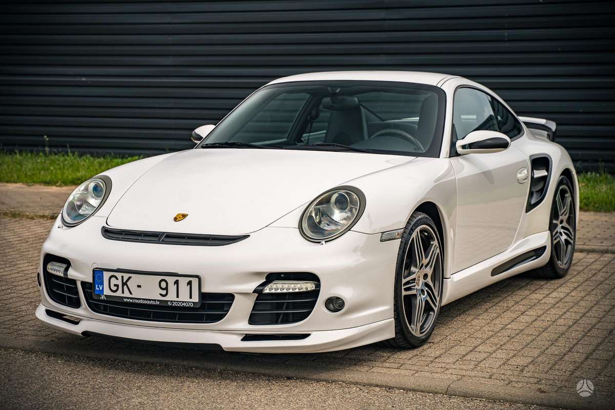 Porsche 911 - 1