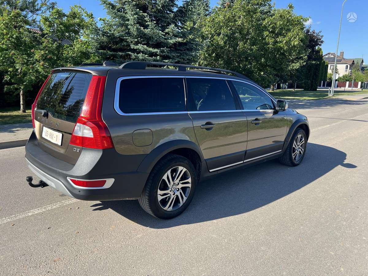 Volvo XC70, 2.0 l., Универсал