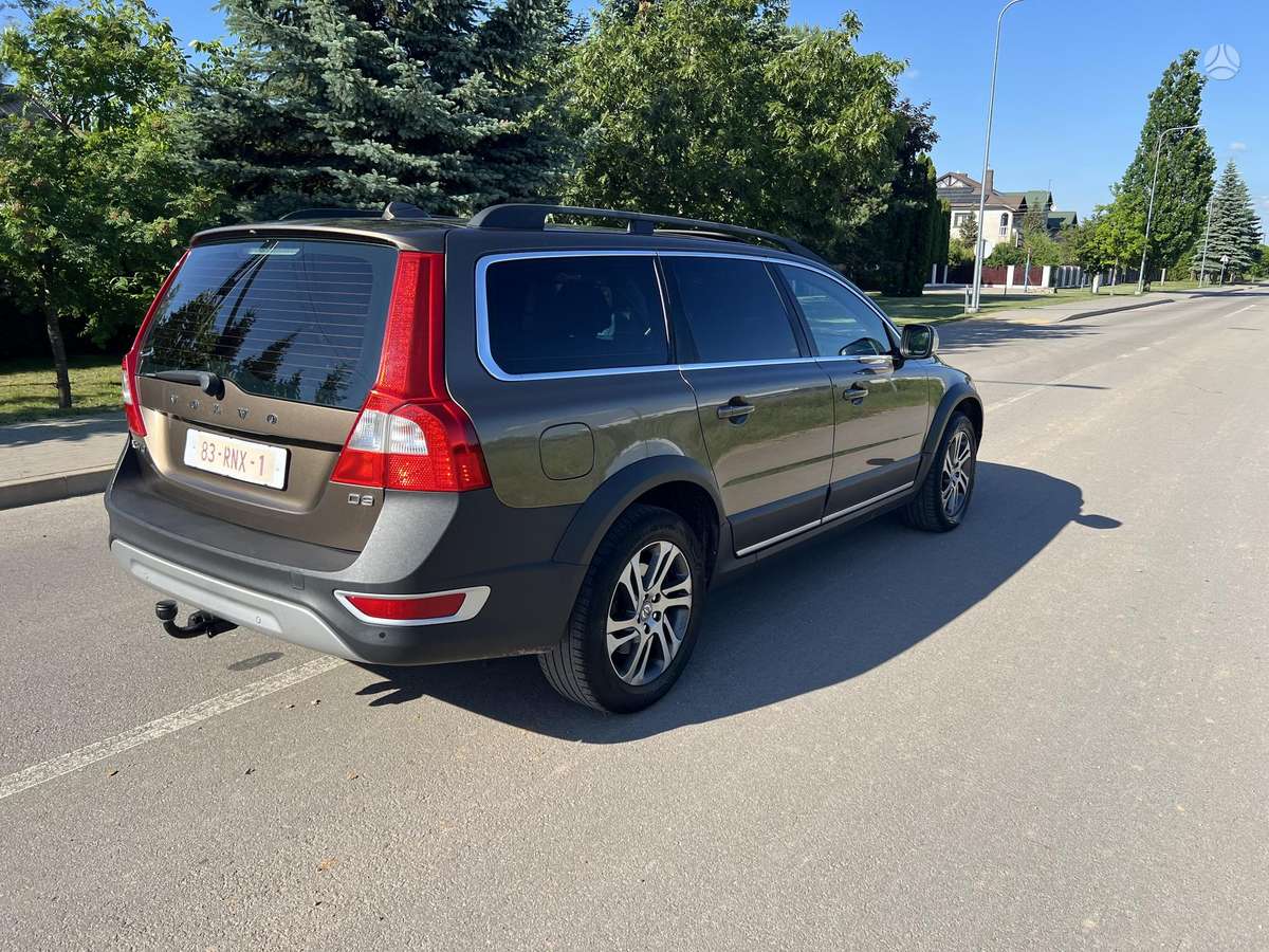 Volvo XC70, 2.0 l., Универсал