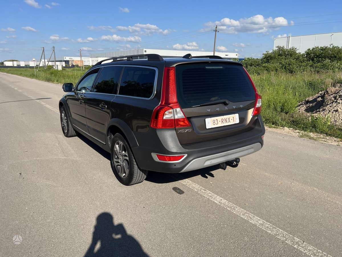 Volvo XC70, 2.0 l., Универсал
