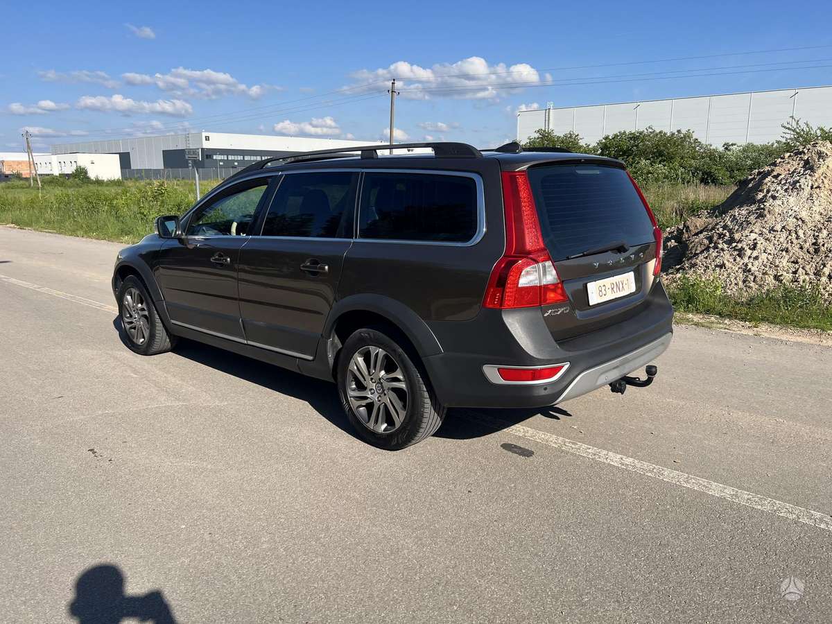 Volvo XC70, 2.0 l., Универсал