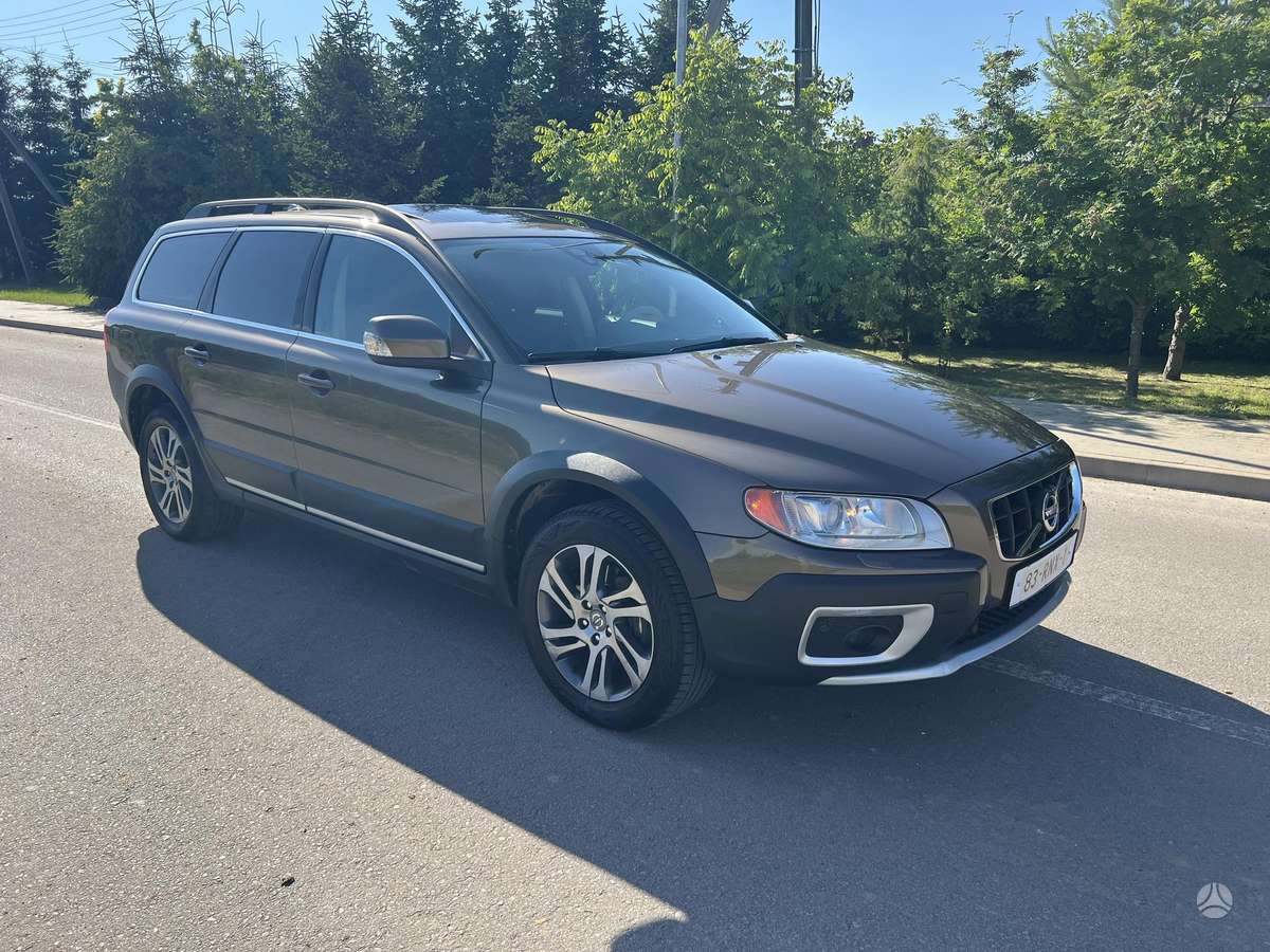 Volvo XC70, 2.0 l., Универсал