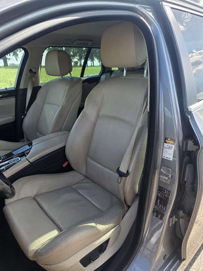 BMW 520, 2.0 l., wagon