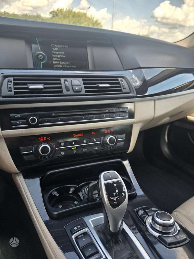 BMW 520, 2.0 l., wagon