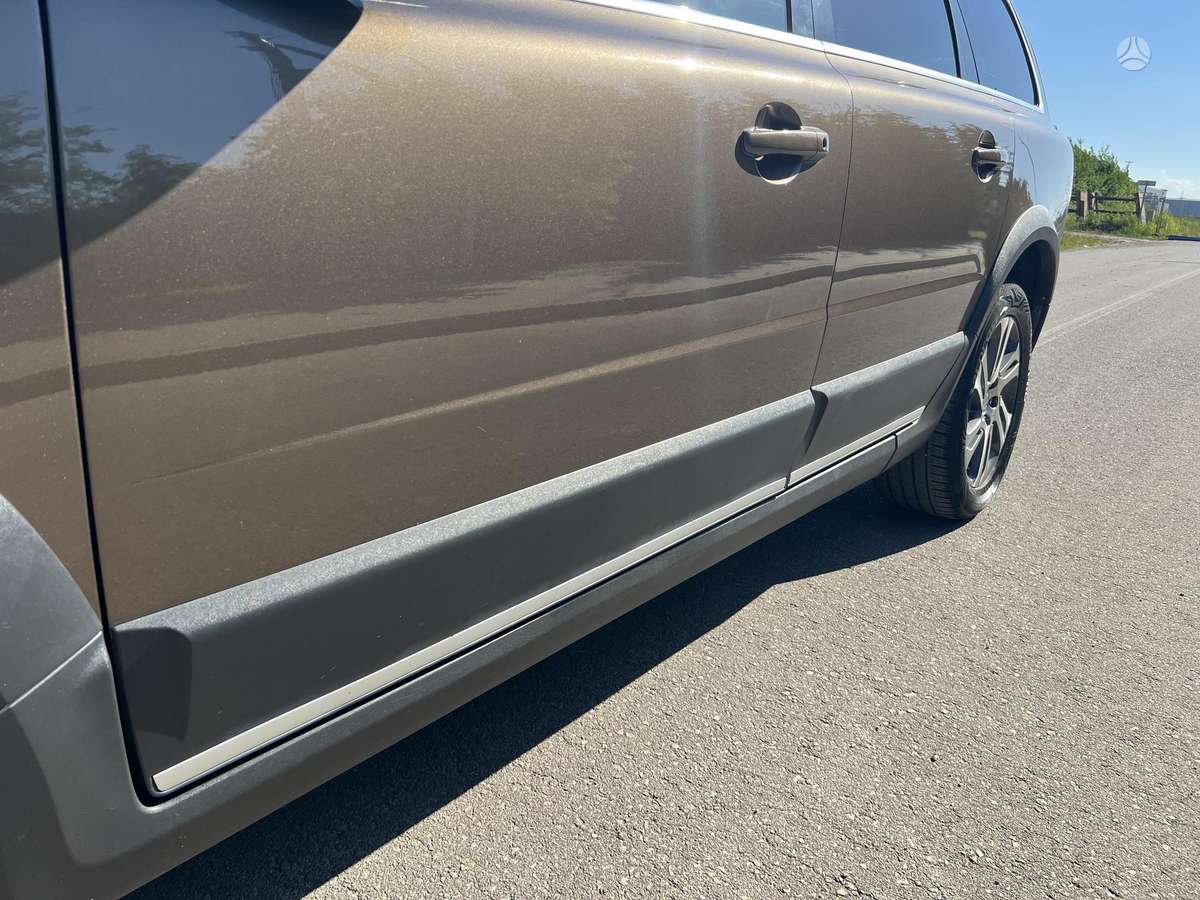 Volvo XC70, 2.0 l., Универсал