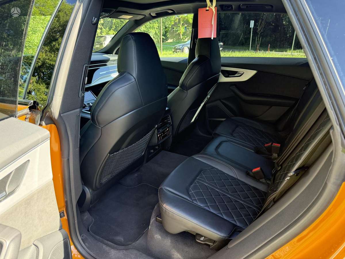 Audi Q8, 3.0 l., Хэтчбек