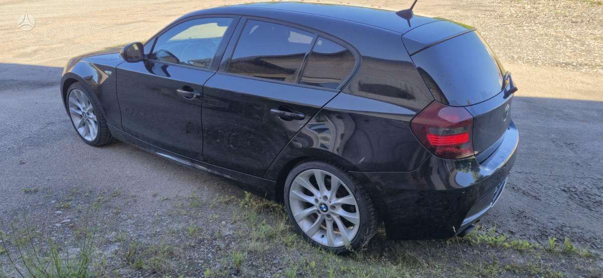 BMW 123, 2.0 l., hatchback