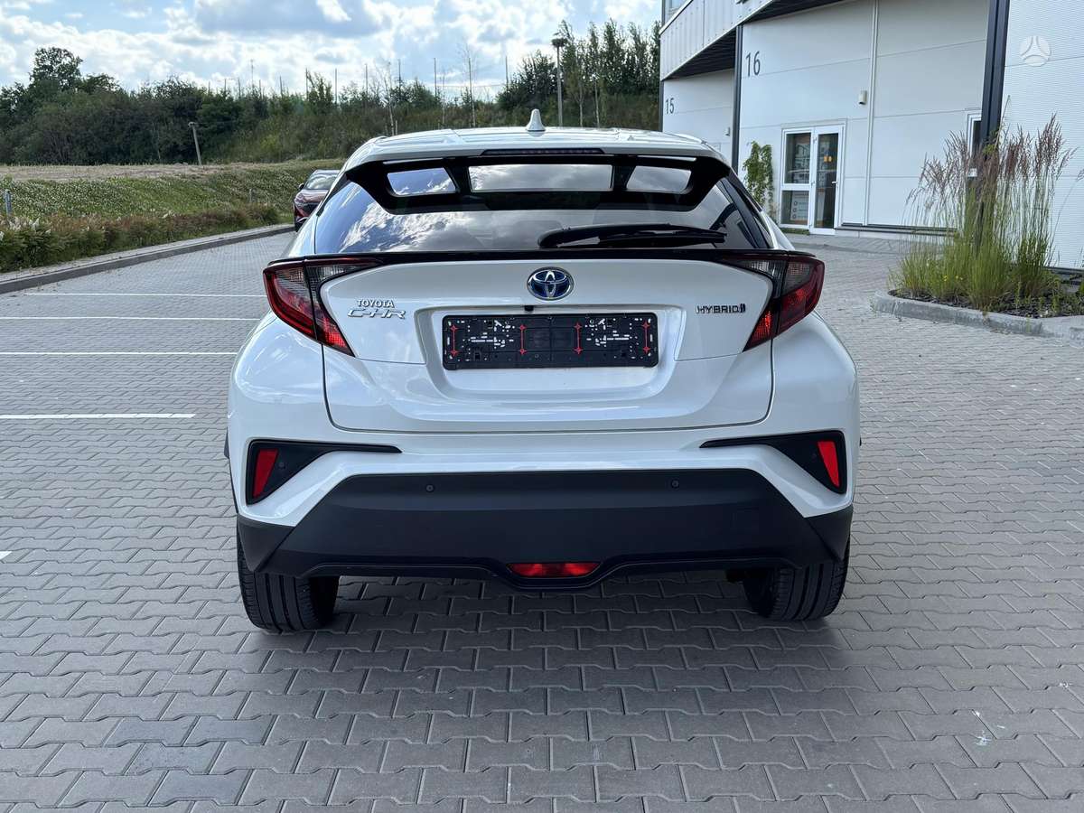 Toyota C-HR - 4