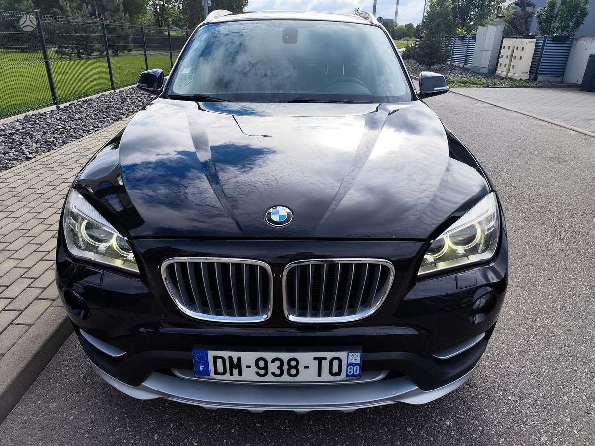 BMW X1, 2.0 l., Минивэн