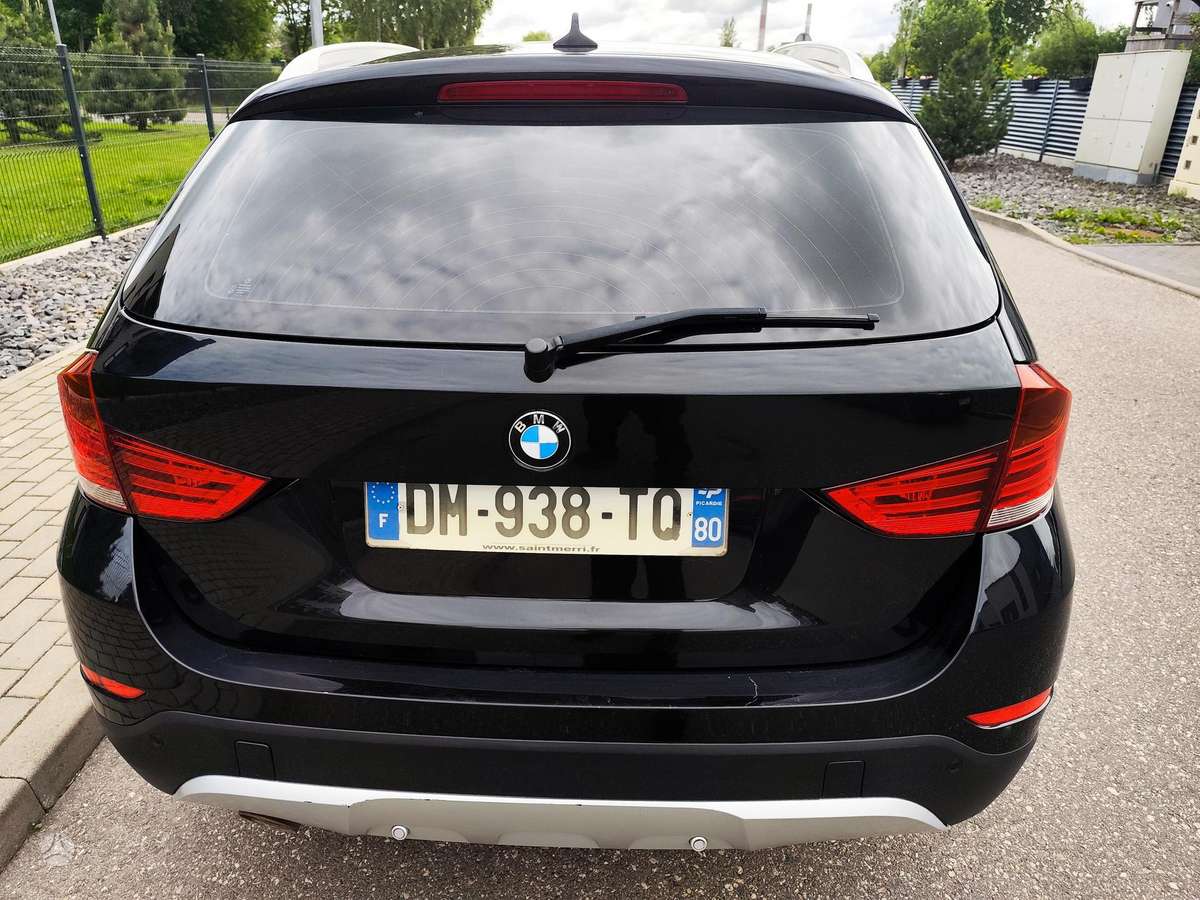 BMW X1, 2.0 l., Минивэн
