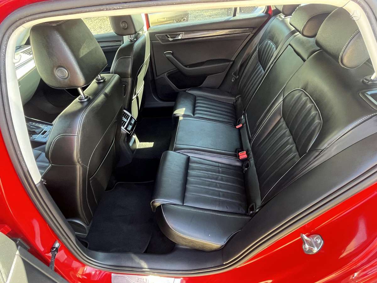 Skoda Superb, 2.0 l., Универсал