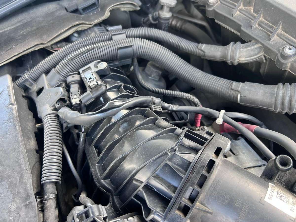 BMW 320, 2.0 l., universalas