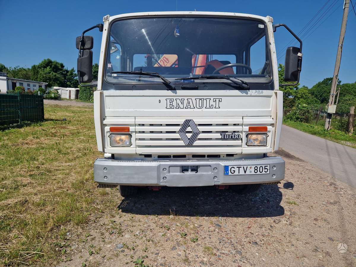 Renault Midlum, savivarčiai su kranu
