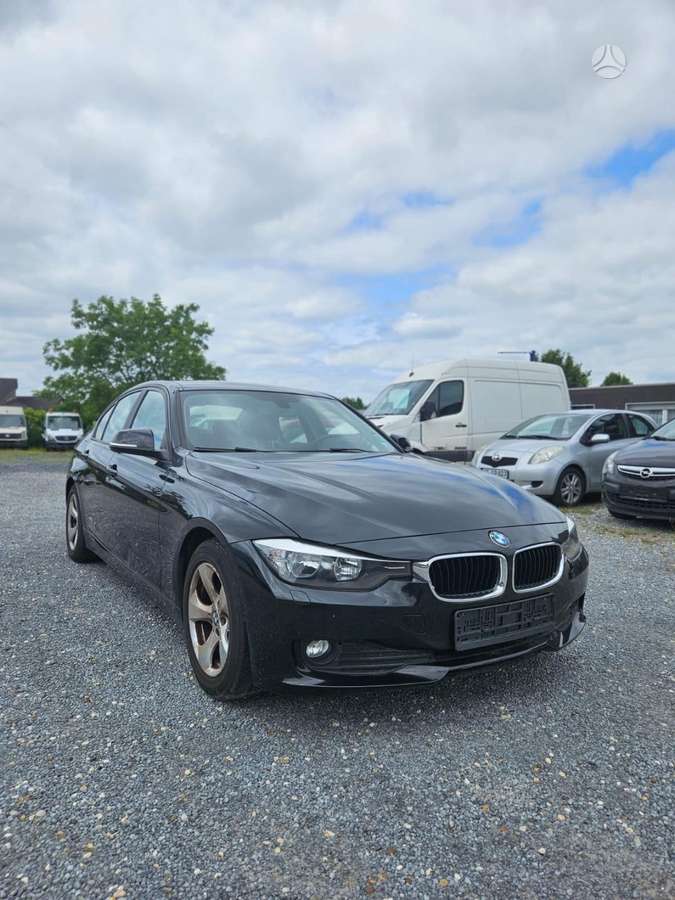 BMW 320, 2.0 l., Седан