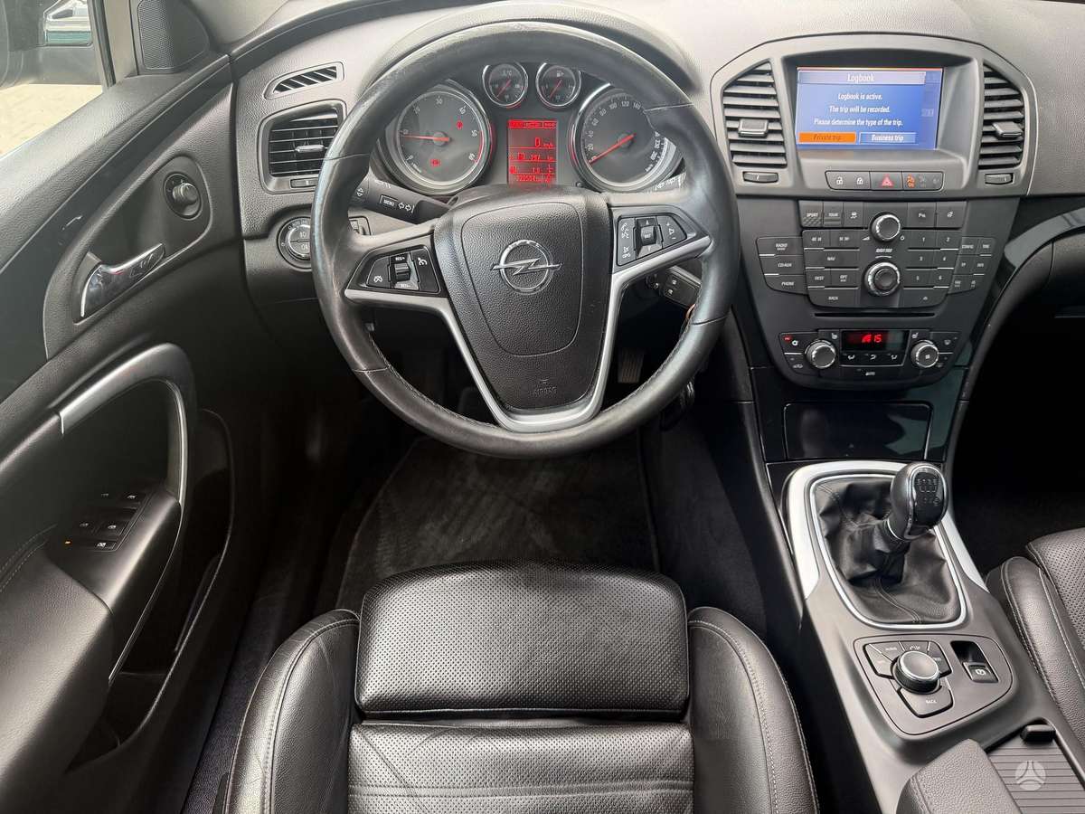Opel Insignia, 2.0 l., Универсал