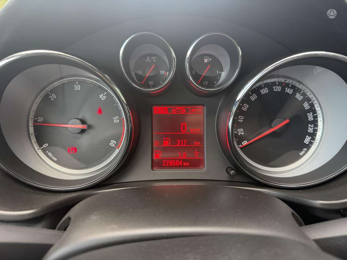 Opel Insignia, 2.0 l., Универсал