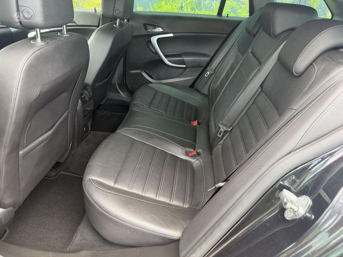 Opel Insignia, 2.0 l., Универсал