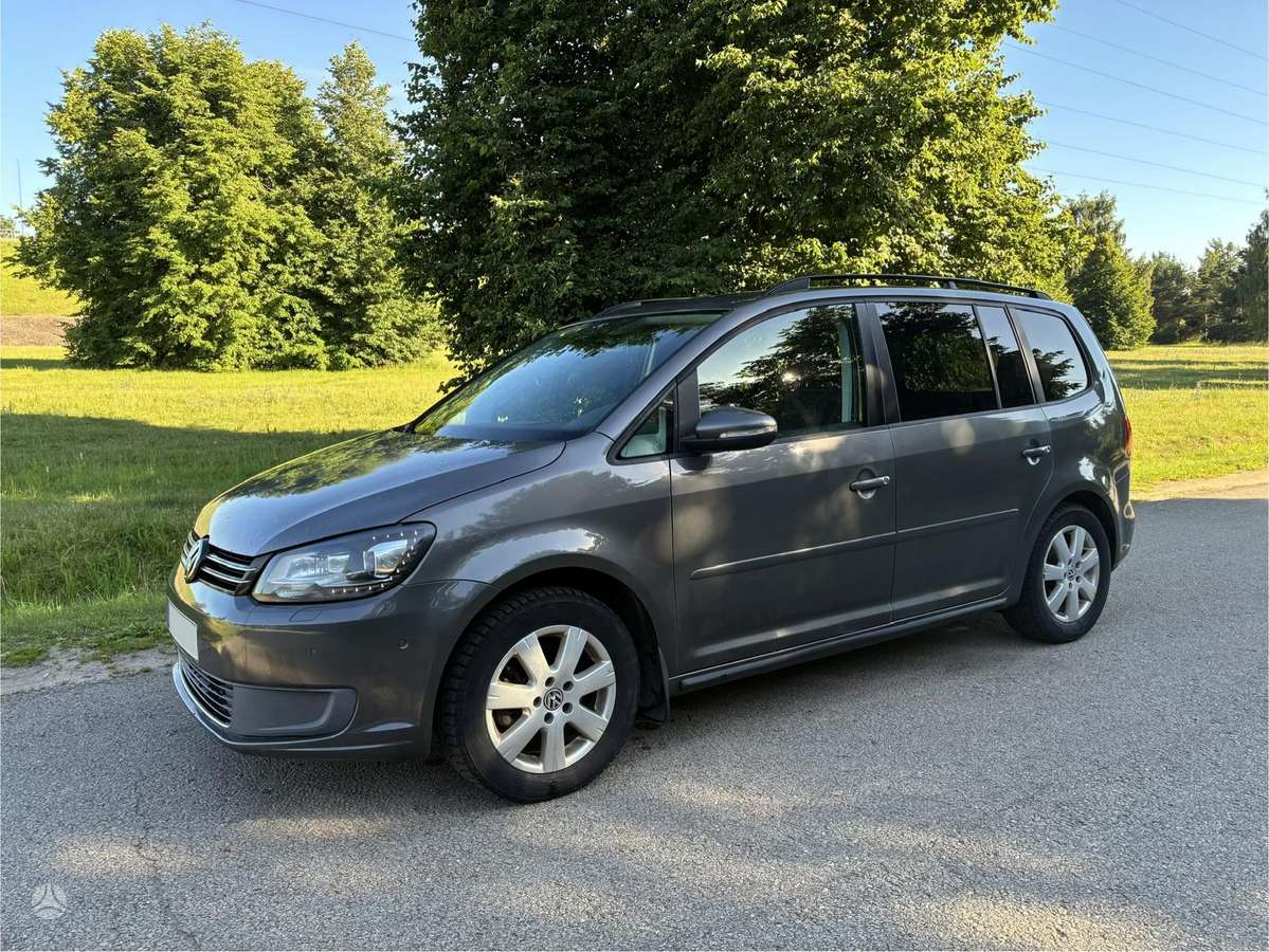 Volkswagen Touran - 2