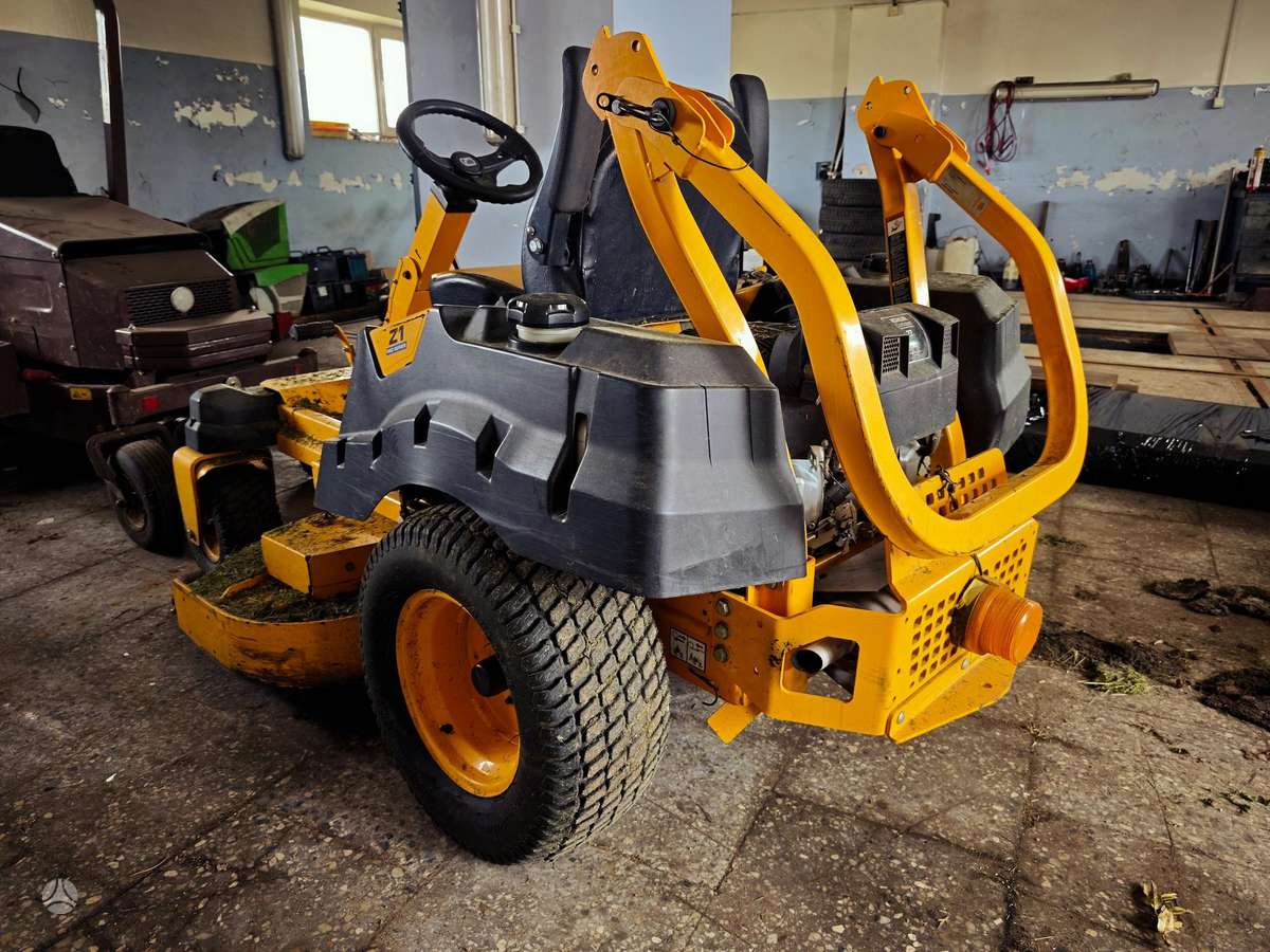 CUB CADET Z1 PRO, garden machinery