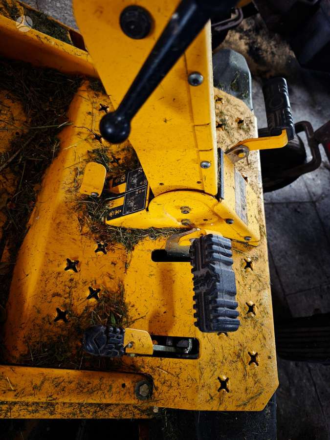 CUB CADET Z1 PRO, garden machinery