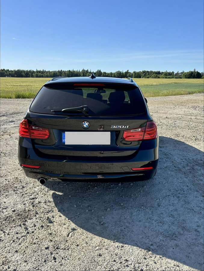 BMW 320, 2.0 l., universalas