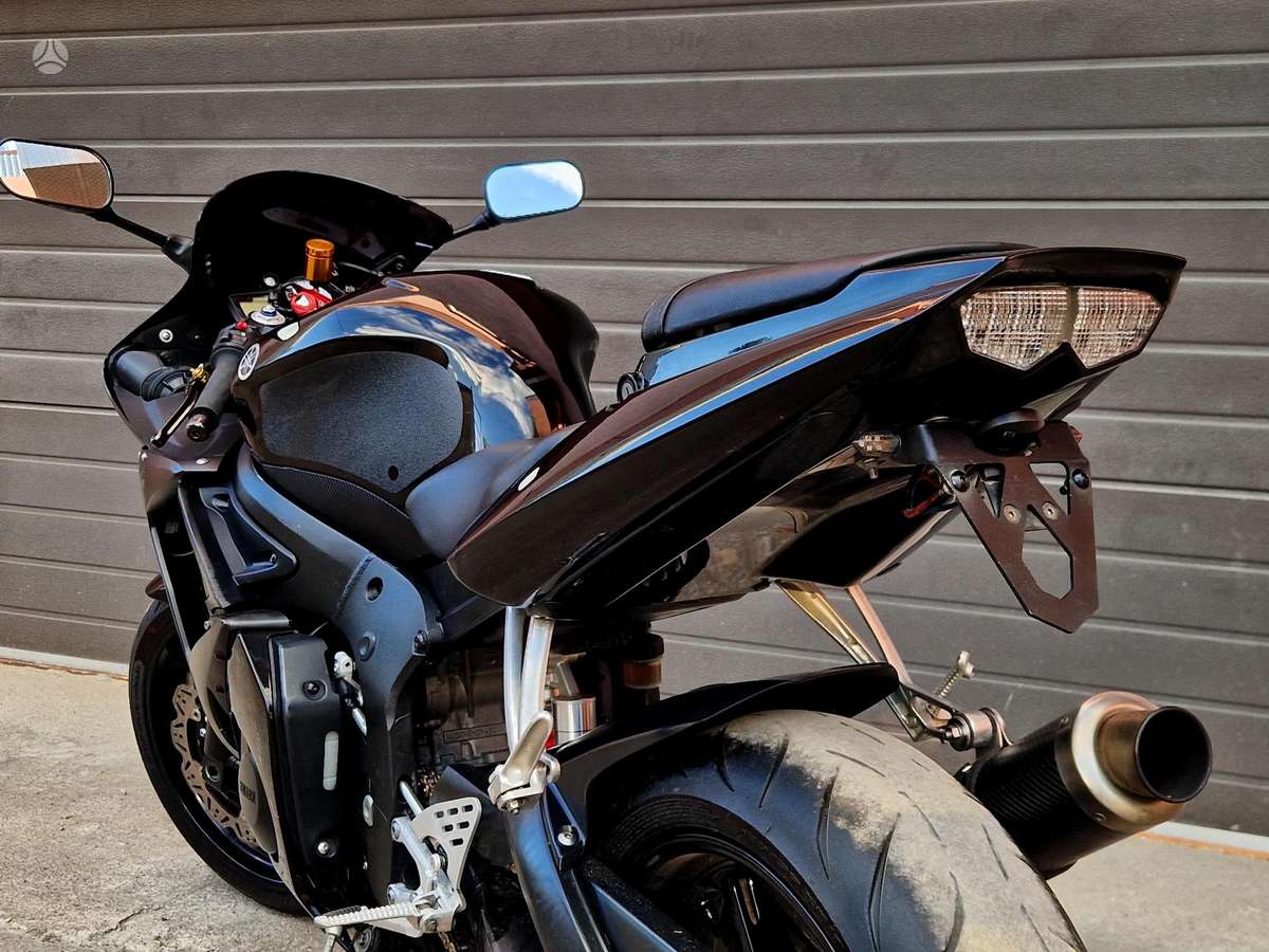 Yamaha R6 600cc, superbikes