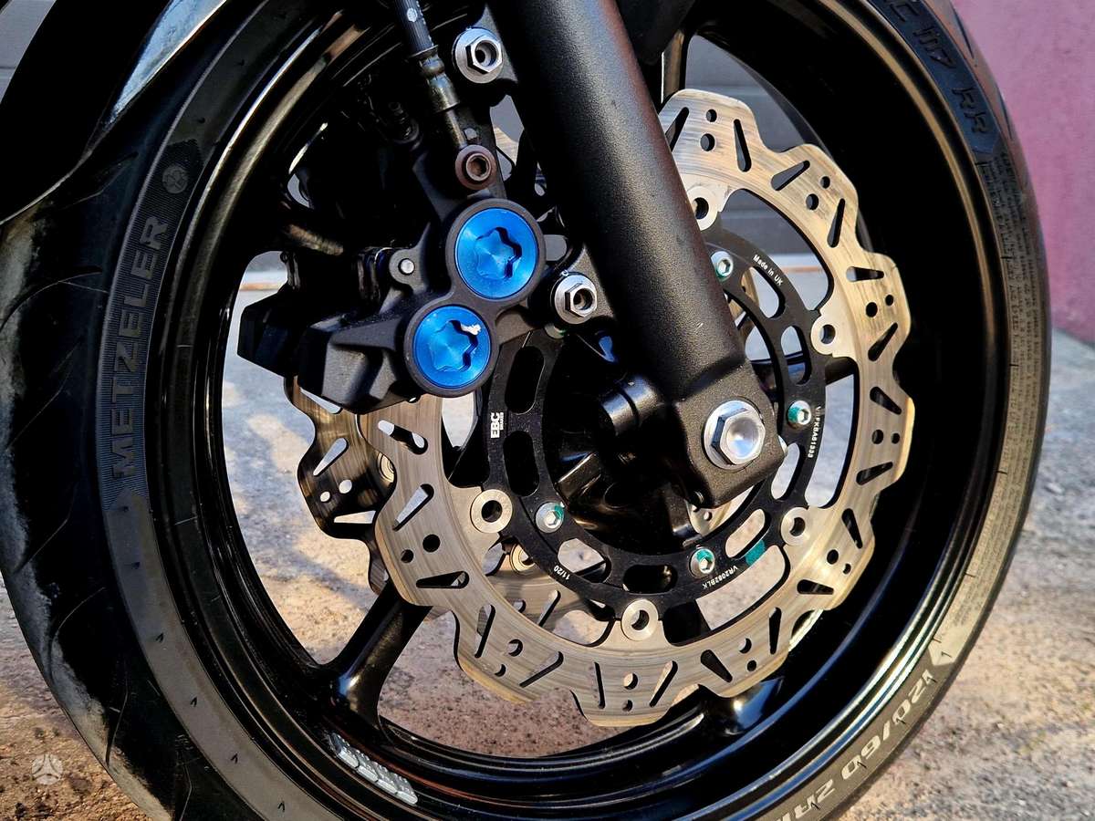 Yamaha R6 600cc, superbikes