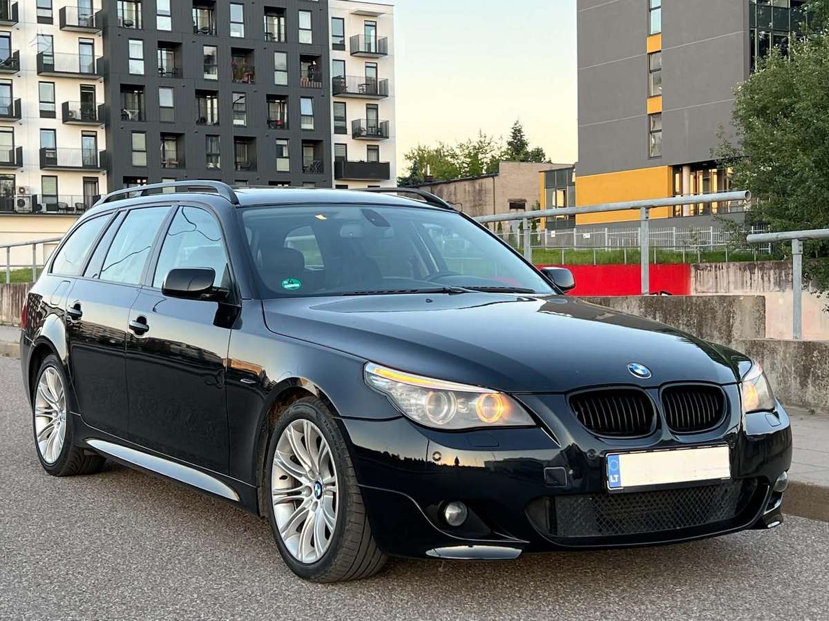 BMW 525, 3.0 l., Универсал