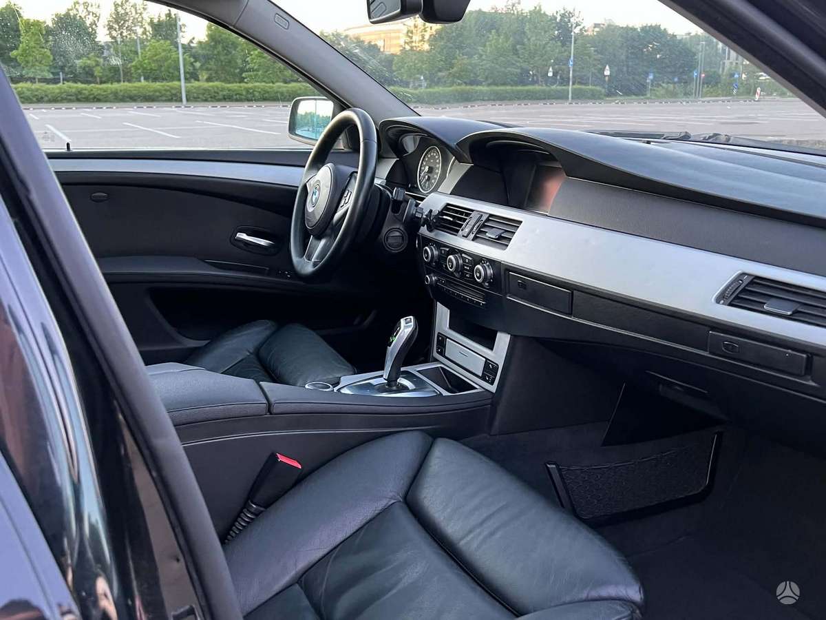 BMW 525, 3.0 l., Универсал
