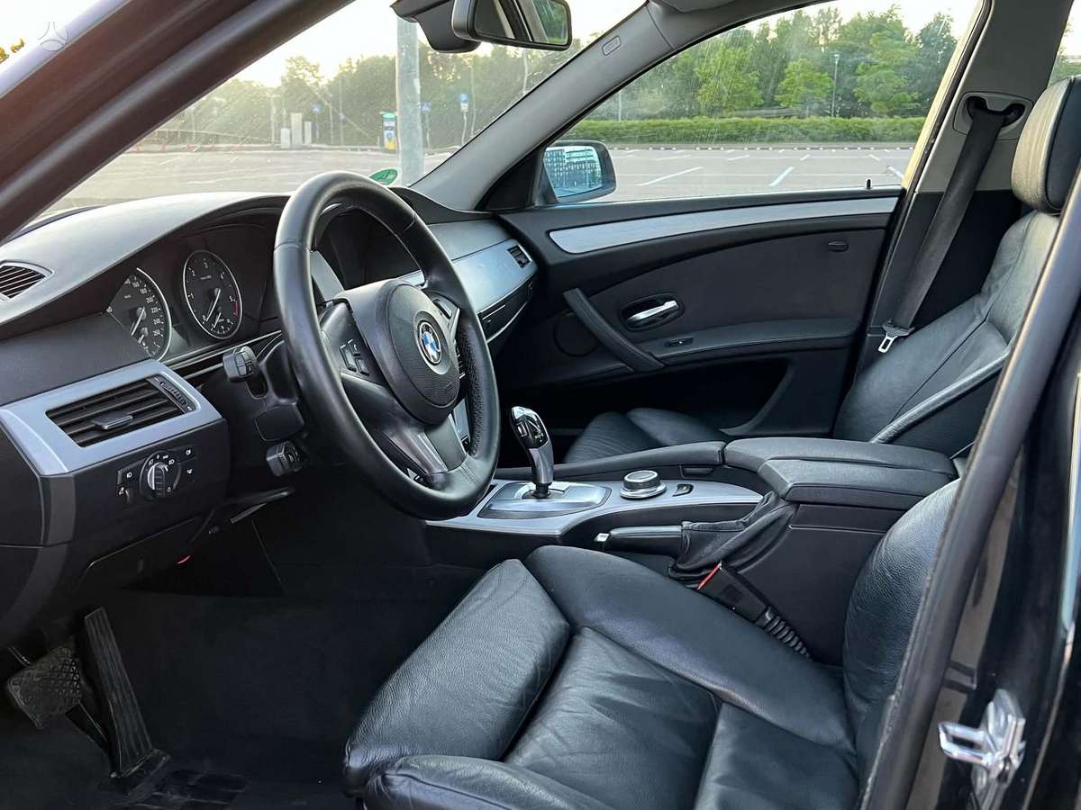 BMW 525, 3.0 l., Универсал