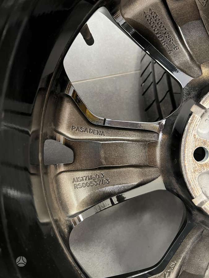 Renault ARKANA ORIGINALŪS RATLANKIAI, light alloy, R18