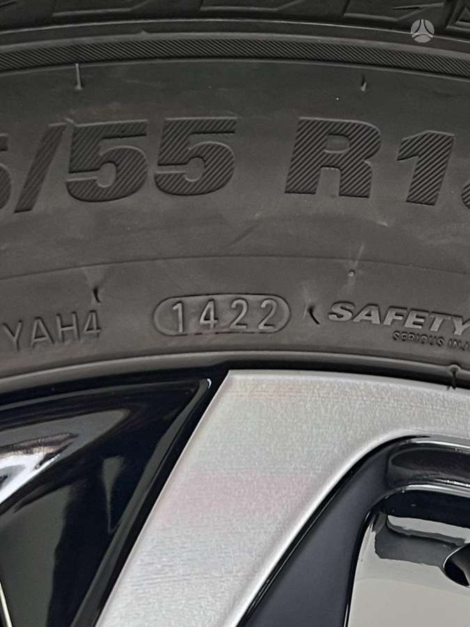 Renault ARKANA ORIGINALŪS RATLANKIAI, light alloy, R18