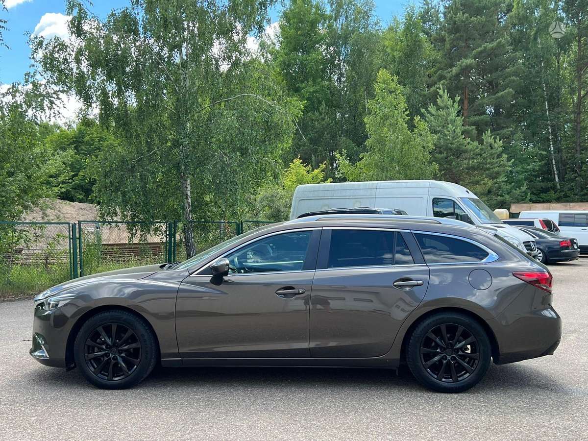 Mazda 6, 2.2 l., Универсал