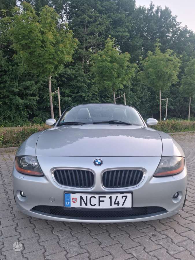 BMW Z4, 2.5 l., convertible