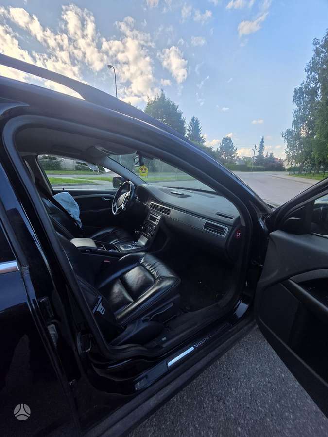 Volvo XC70, 2.4 l., Универсал