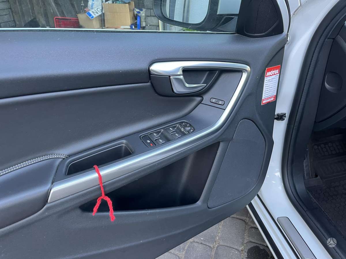 Volvo V60, 2.0 l., Универсал