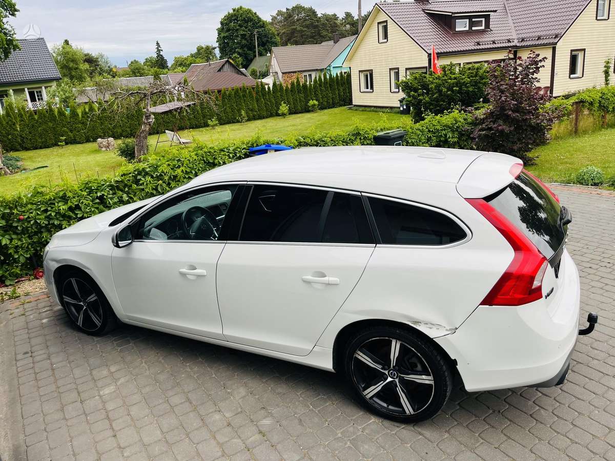 Volvo V60, 2.0 l., Универсал